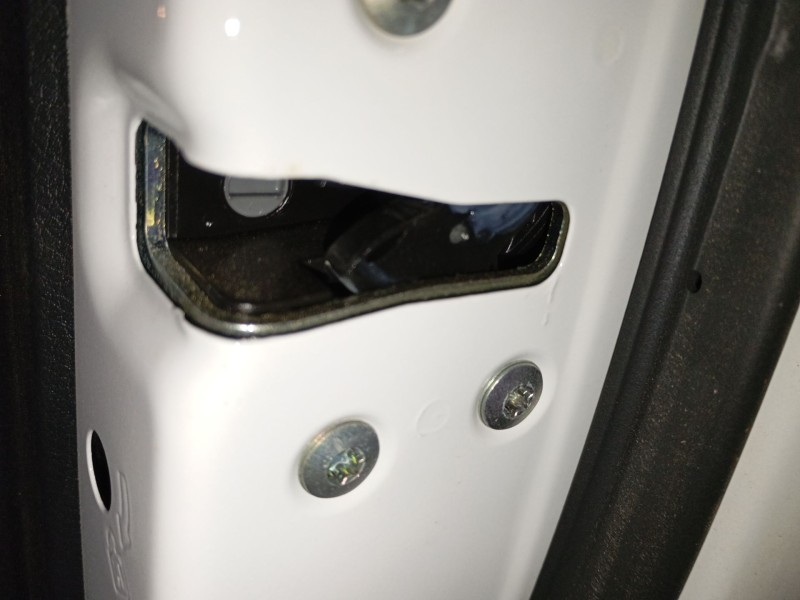 Recambio de cerradura puerta trasera derecha para kia stonic (yb) 1.0 t-gdi eco-dynamics+ referencia OEM IAM   