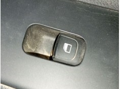 MANDO ELEVALUNAS DELANTERO DERECHO 