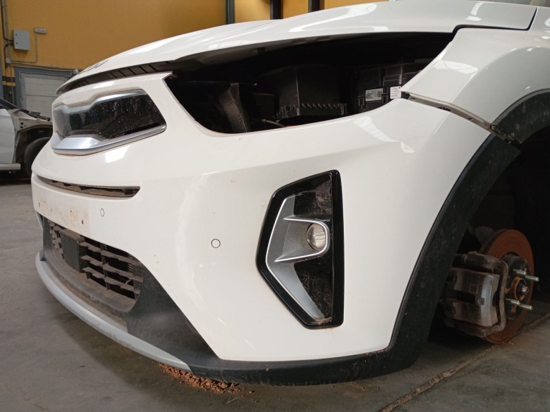 Recambio de paragolpes delantero para kia stonic (yb) 1.0 t-gdi eco-dynamics+ referencia OEM IAM   