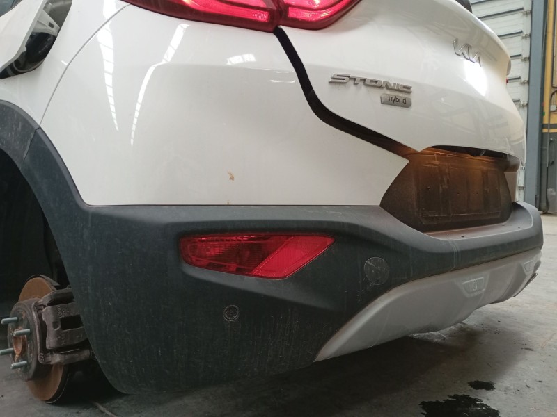 Recambio de paragolpes trasero para kia stonic (yb) 1.0 t-gdi eco-dynamics+ referencia OEM IAM   