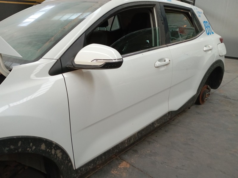 Recambio de puerta delantera izquierda para kia stonic (yb) 1.0 t-gdi eco-dynamics+ referencia OEM IAM   