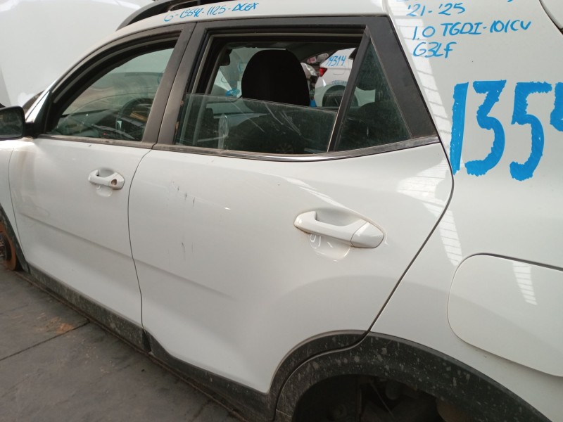 Recambio de puerta trasera izquierda para kia stonic (yb) 1.0 t-gdi eco-dynamics+ referencia OEM IAM   
