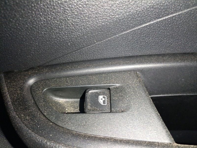 Recambio de mando elevalunas trasero derecho para skoda fabia iv (pj3) 1.0 tsi referencia OEM IAM   