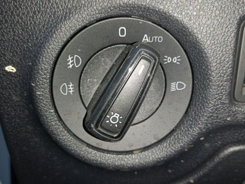 Recambio de mando luces para skoda fabia iv (pj3) 1.0 tsi referencia OEM IAM   