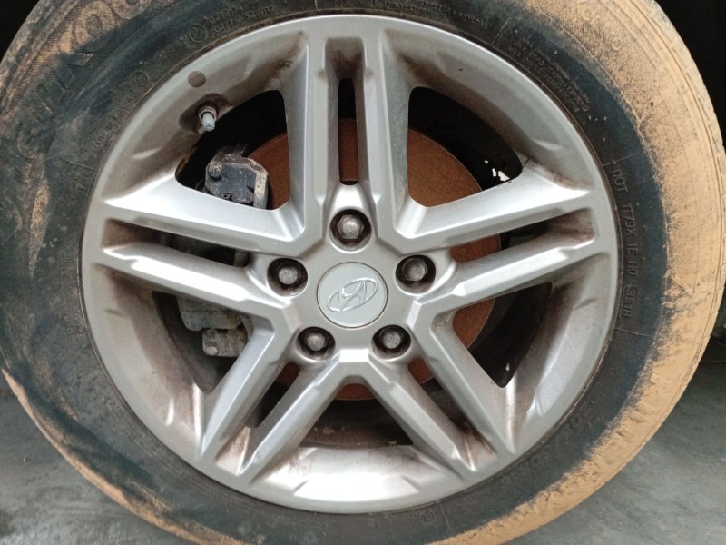 Recambio de llanta para hyundai kona (os, ose, osi) 1.0 t-gdi referencia OEM IAM 205/60/16  