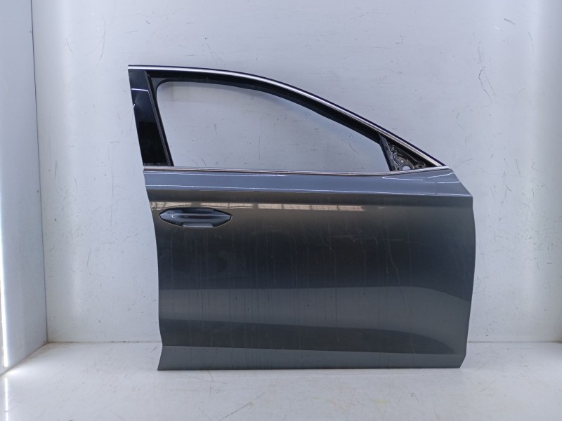 Recambio de puerta delantera derecha para skoda octavia iv combi nx5 1.5 tsi referencia OEM IAM   