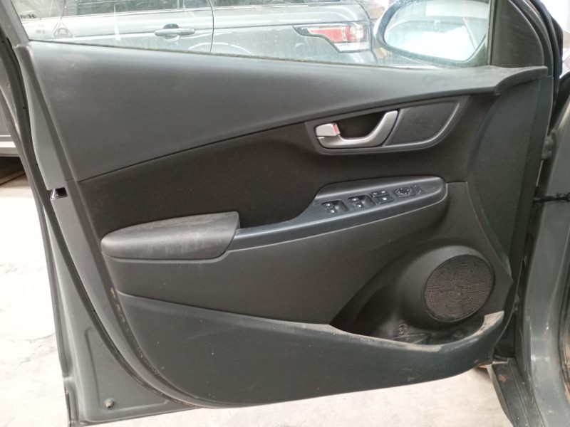 Recambio de guarnecido puerta delantera izquierda para hyundai kona (os, ose, osi) 1.0 t-gdi referencia OEM IAM   
