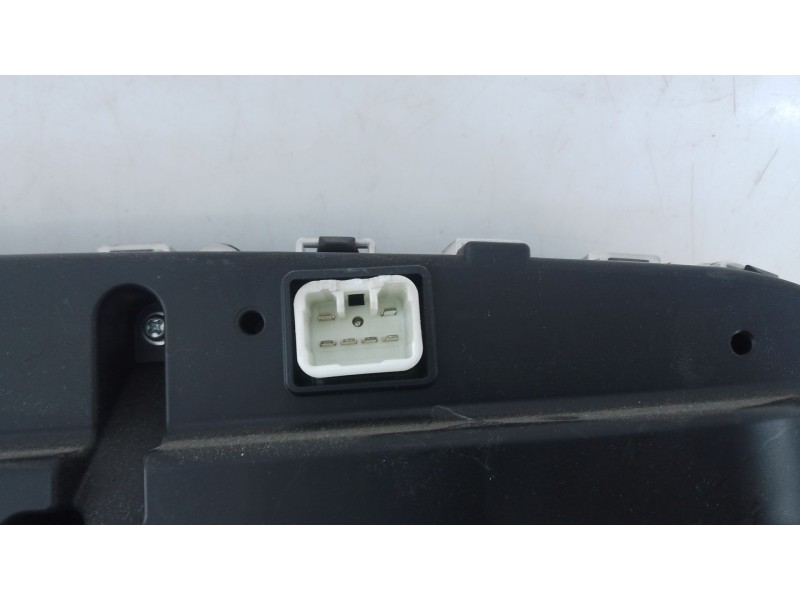 Recambio de cuadro instrumentos para toyota prius plus (_w4_) 1.8 hybrid (zvw40w, zvw41w) referencia OEM IAM 8380047F52  