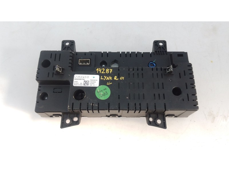 Recambio de cuadro instrumentos para lynk & co 01 phev referencia OEM IAM 8892280194  