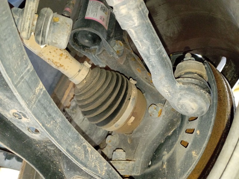 Recambio de mangueta delantera derecha para hyundai kona (os, ose, osi) 1.0 t-gdi referencia OEM IAM   