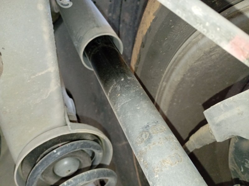 Recambio de amortiguador trasero derecho para hyundai kona (os, ose, osi) 1.0 t-gdi referencia OEM IAM   