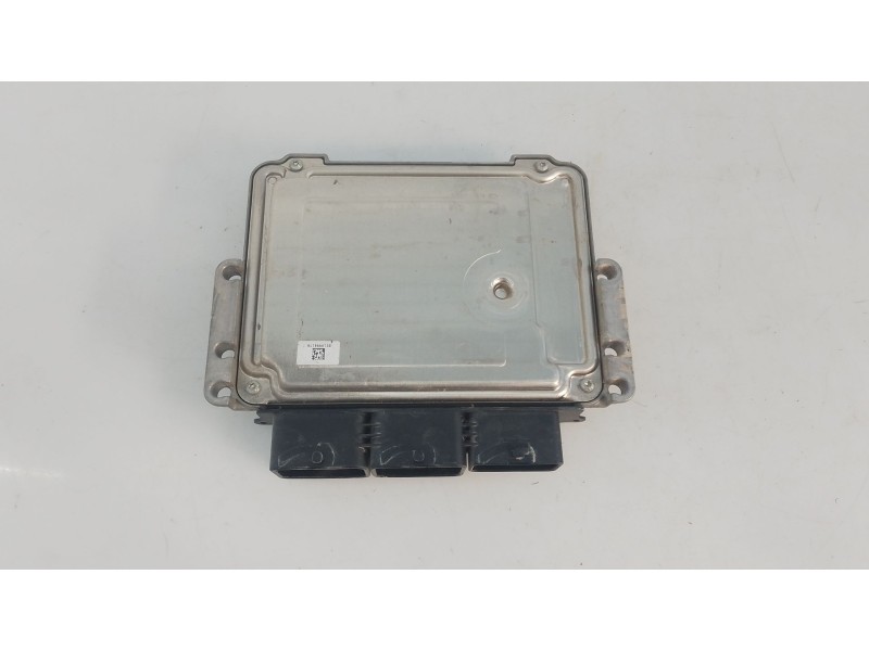 Recambio de centralita motor uce para peugeot 308 ii (lb_, lp_, lw_, lh_, l3_) 1.6 hdi referencia OEM IAM 9808016480 0281030548 