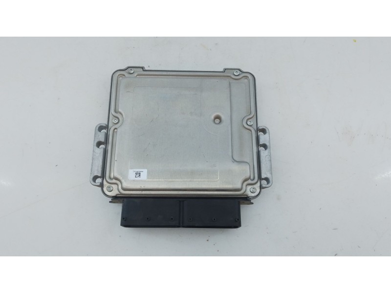 Recambio de centralita motor uce para hyundai tucson (tl, tle) 1.7 crdi referencia OEM IAM 391402ABB0 0281031578 