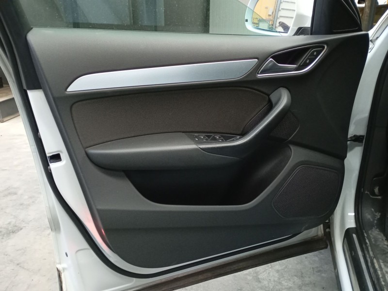 Recambio de guarnecido puerta delantera izquierda para audi q3 (8ub, 8ug) 2.0 tdi referencia OEM IAM   