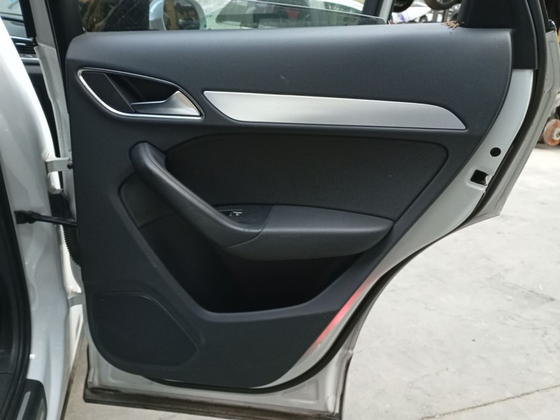 Recambio de guarnecido puerta trasera derecha para audi q3 (8ub, 8ug) 2.0 tdi referencia OEM IAM   