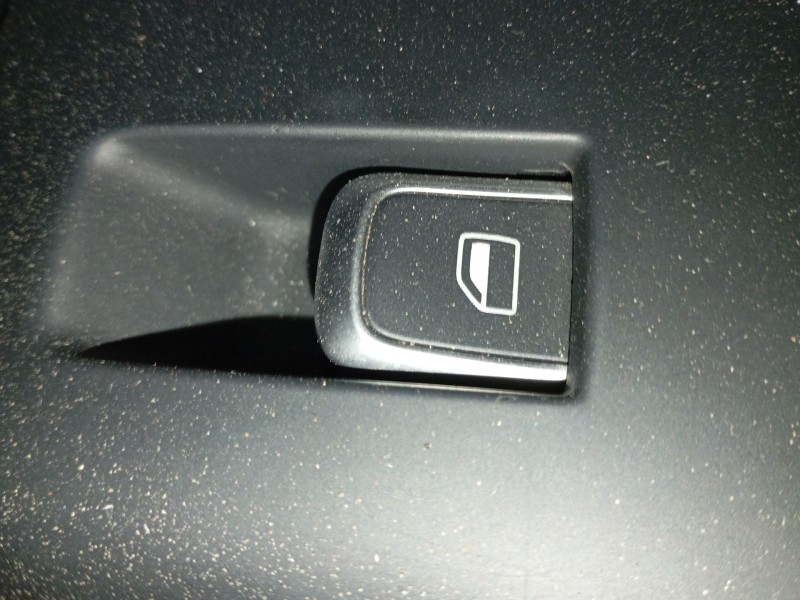 Recambio de mando elevalunas trasero derecho para audi q3 (8ub, 8ug) 2.0 tdi referencia OEM IAM   