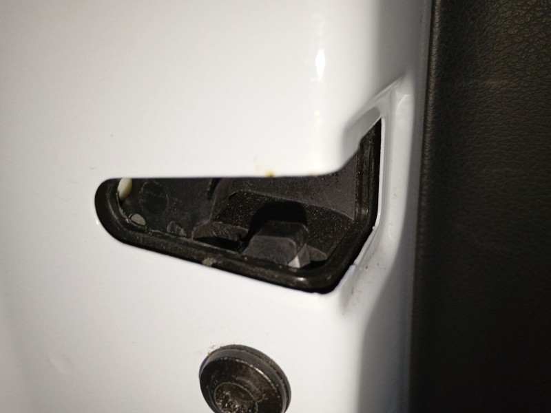 Recambio de cerradura puerta trasera izquierda para audi q3 (8ub, 8ug) 2.0 tdi referencia OEM IAM   