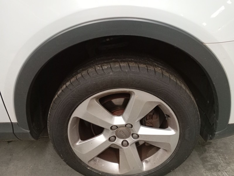 Recambio de aletin delantero derecho para audi q3 (8ub, 8ug) 2.0 tdi referencia OEM IAM   