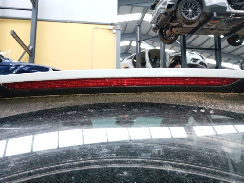 Recambio de luz central de freno para audi q3 (8ub, 8ug) 2.0 tdi referencia OEM IAM   