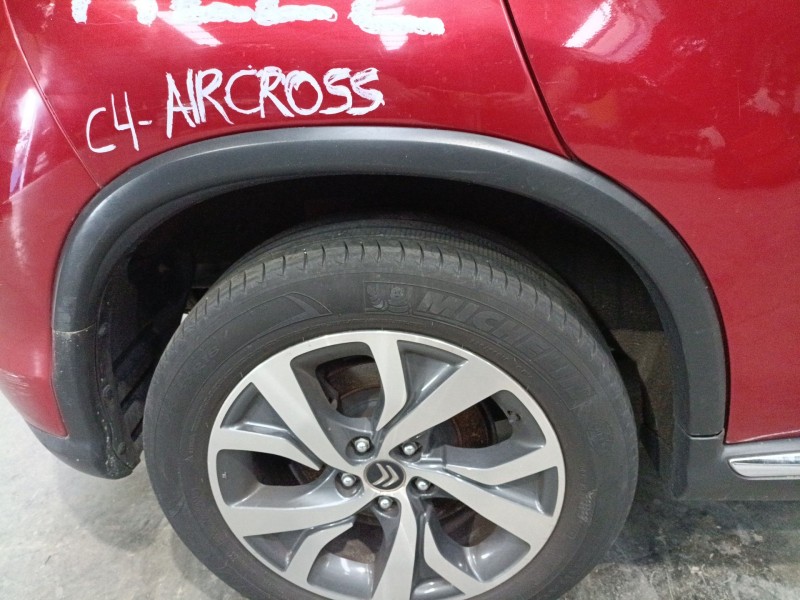 Recambio de aletin trasero derecho para citroën c4 aircross 1.6 hdi 115 referencia OEM IAM   
