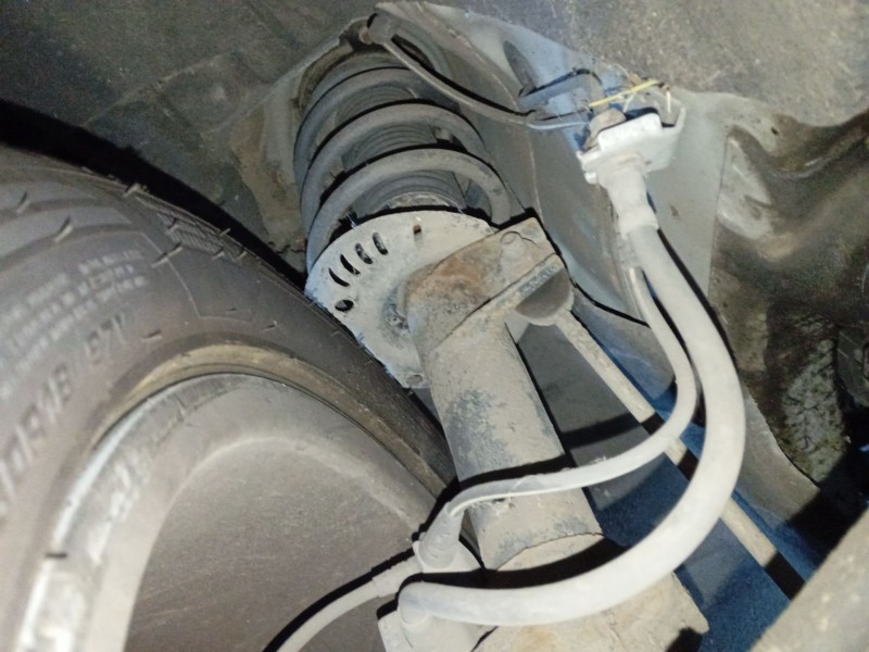 Recambio de amortiguador delantero izquierdo para audi q3 (8ub, 8ug) 2.0 tdi referencia OEM IAM   