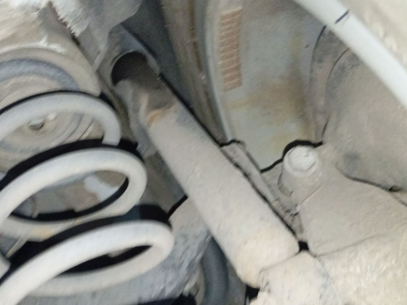 Recambio de amortiguador trasero derecho para audi q3 (8ub, 8ug) 2.0 tdi referencia OEM IAM   