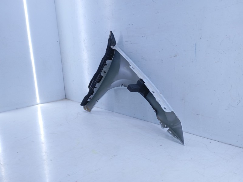 Recambio de aleta delantera izquierda para skoda scala (nw1) 1.5 tsi referencia OEM IAM   E4-B3-3