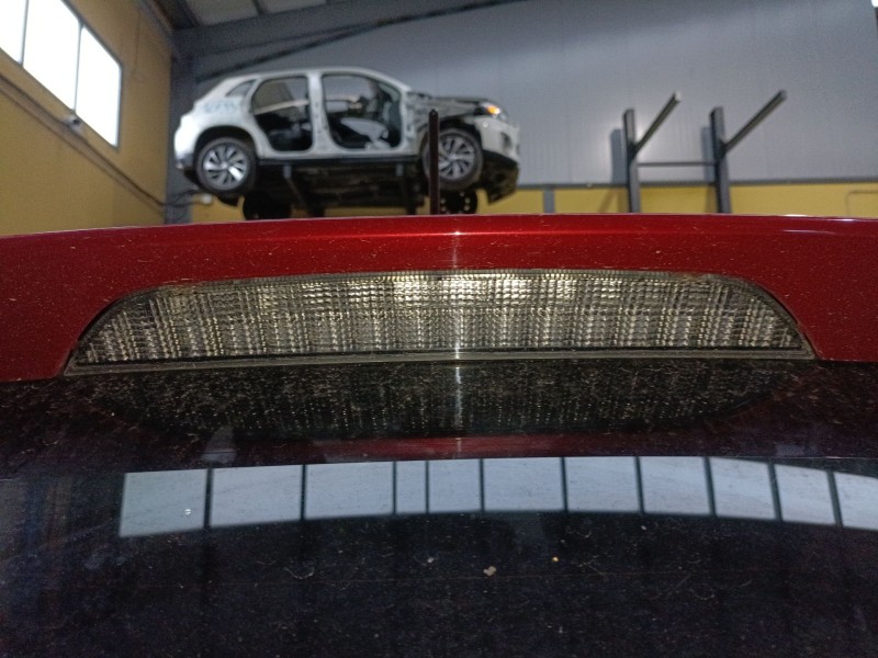 Recambio de luz central de freno para citroën c4 aircross 1.6 hdi 115 referencia OEM IAM   