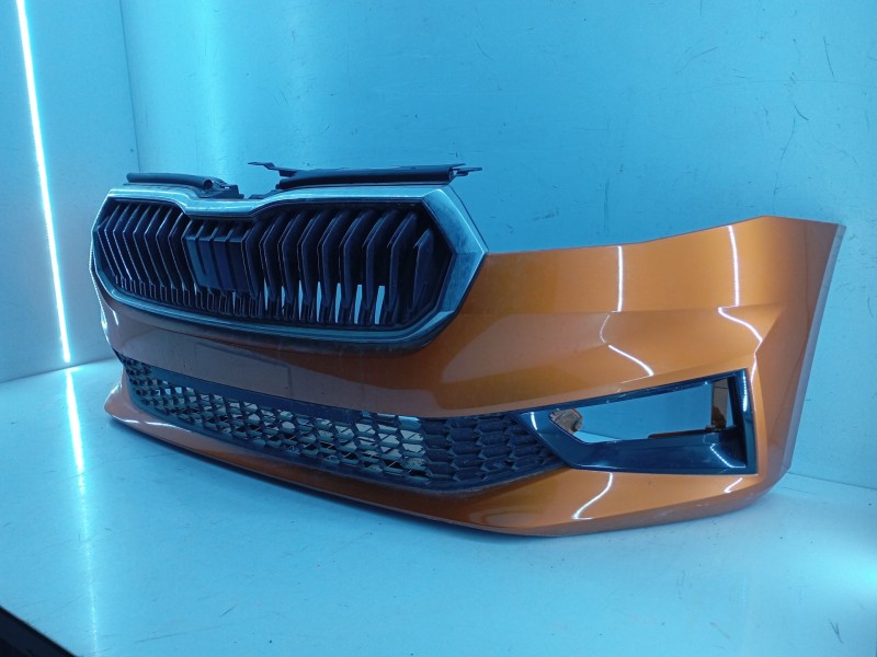 Recambio de paragolpes delantero para skoda fabia iv (pj3) 1.0 tsi referencia OEM IAM   