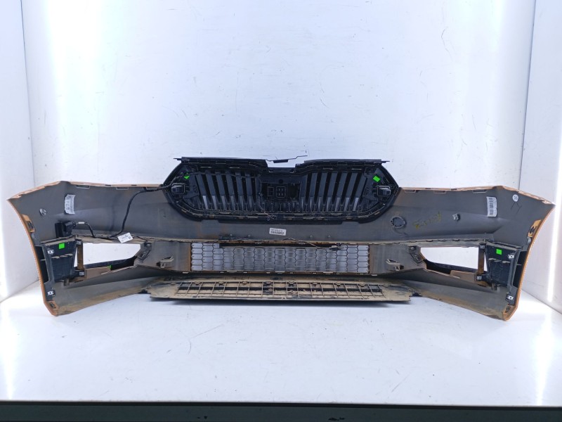 Recambio de paragolpes delantero para skoda fabia iv (pj3) 1.0 tsi referencia OEM IAM   