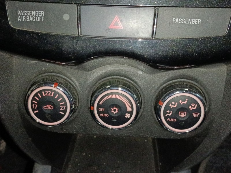 Recambio de mando climatizador para citroën c4 aircross 1.6 hdi 115 referencia OEM IAM   
