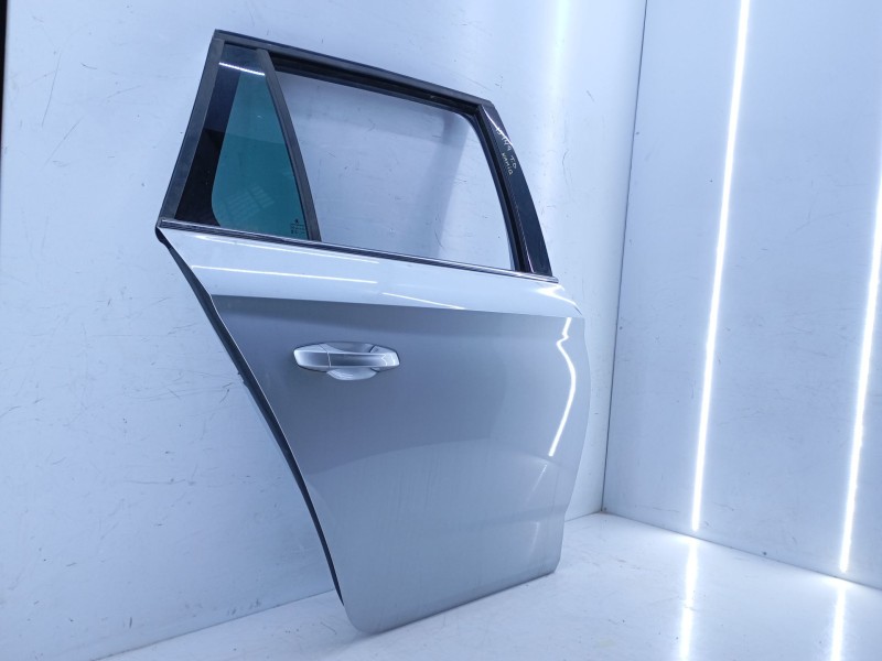 Recambio de puerta trasera derecha para skoda kamiq (nw4) 1.0 tsi referencia OEM IAM   