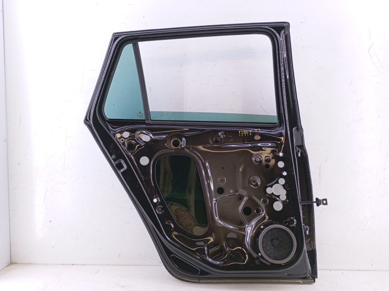 Recambio de puerta trasera izquierda para skoda kamiq (nw4) 1.5 tsi referencia OEM IAM   