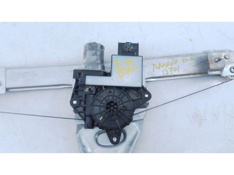 Recambio de elevalunas delantero derecho para renault arkana i (lcm_, ldn_) 1.6 e-tech 145 (ldmu) referencia OEM IAM   