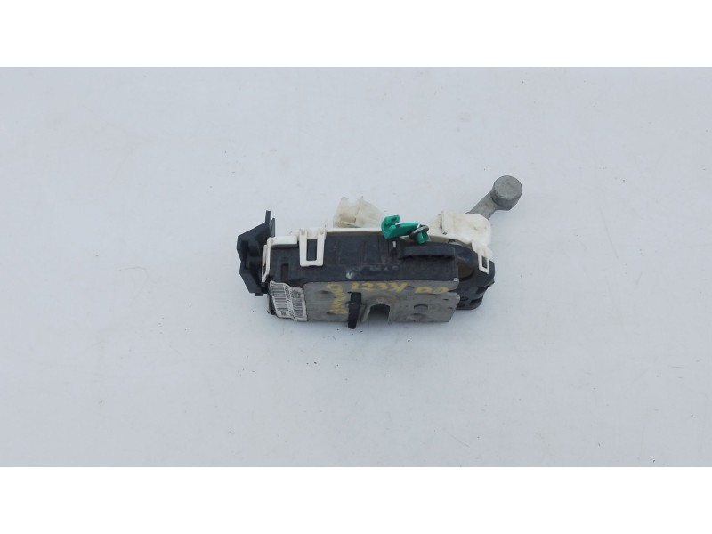 Recambio de cerradura puerta delantera derecha para jeep cherokee limited referencia OEM IAM   