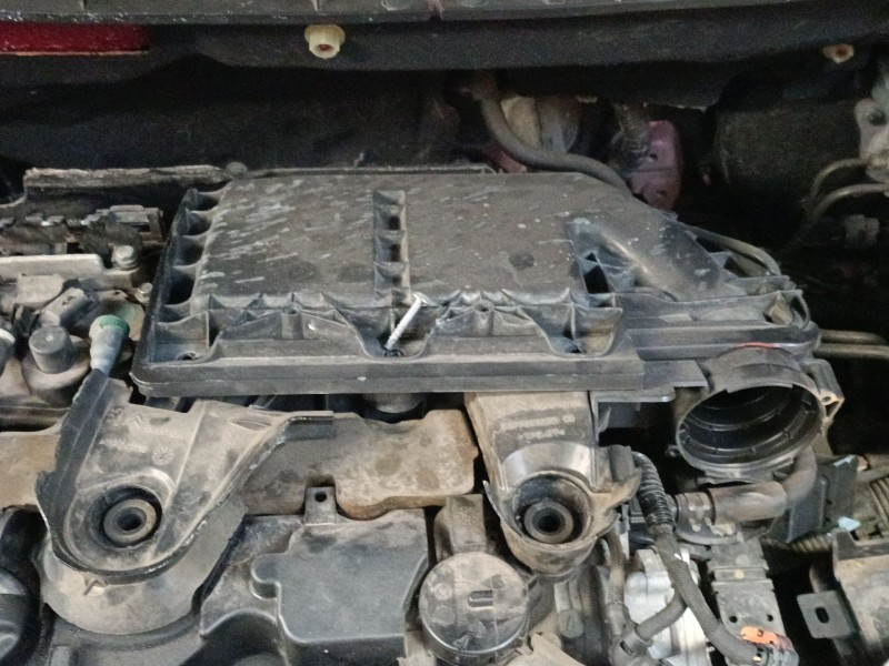 Recambio de filtro aire para citroën c4 aircross 1.6 hdi 115 referencia OEM IAM   