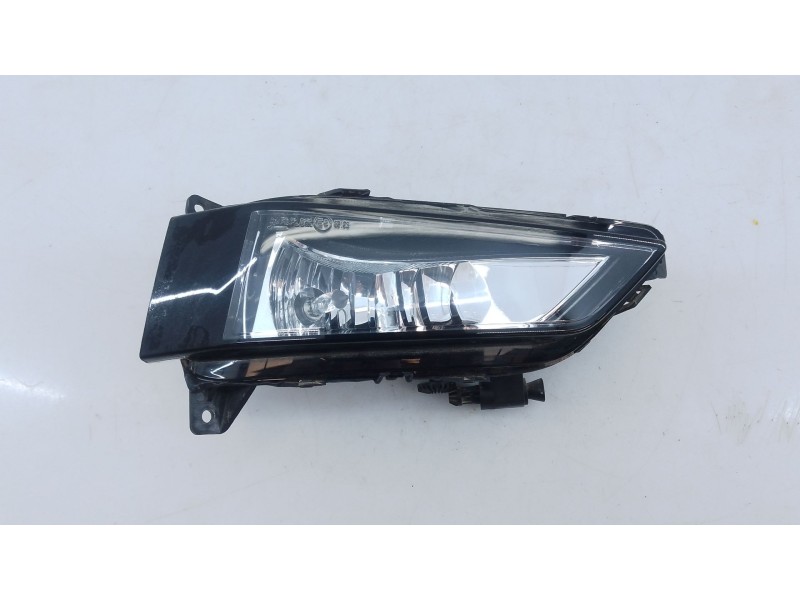 Recambio de faro antiniebla derecho para skoda fabia iv (pj3) 1.0 tsi referencia OEM IAM   