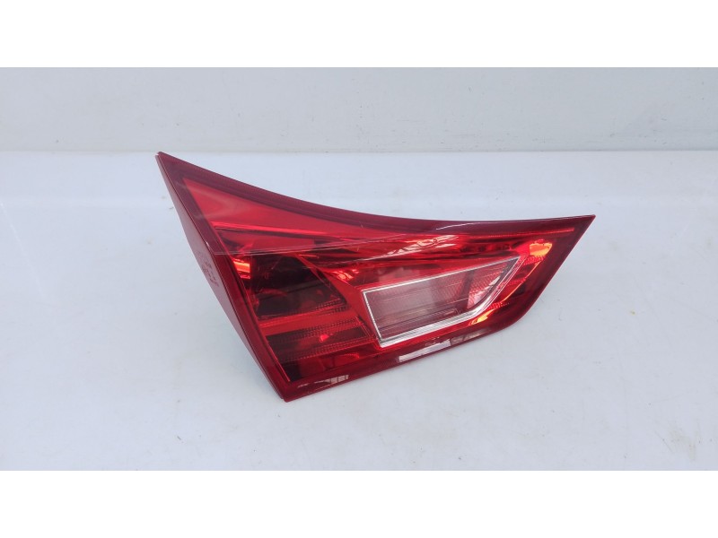 Recambio de piloto trasero izquierdo porton para toyota auris (_e18_) 1.4 d-4d (nde180_) referencia OEM IAM   