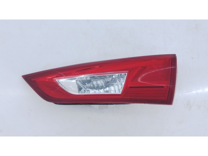 Recambio de piloto trasero derecho porton para toyota auris (_e18_) 1.4 d-4d (nde180_) referencia OEM IAM   