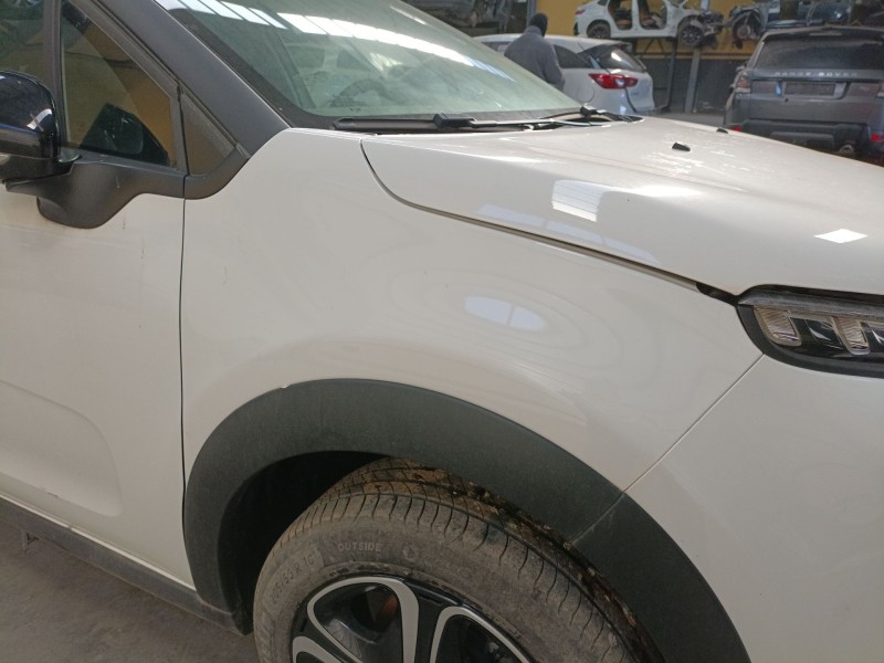 Recambio de aleta delantera derecha para citroën c3 iii (sx) 1.5 bluehdi 100 (sxyhyp, sxyhtu) referencia OEM IAM   