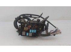 Recambio de caja reles / fusibles para toyota rav 4 advance referencia OEM IAM   