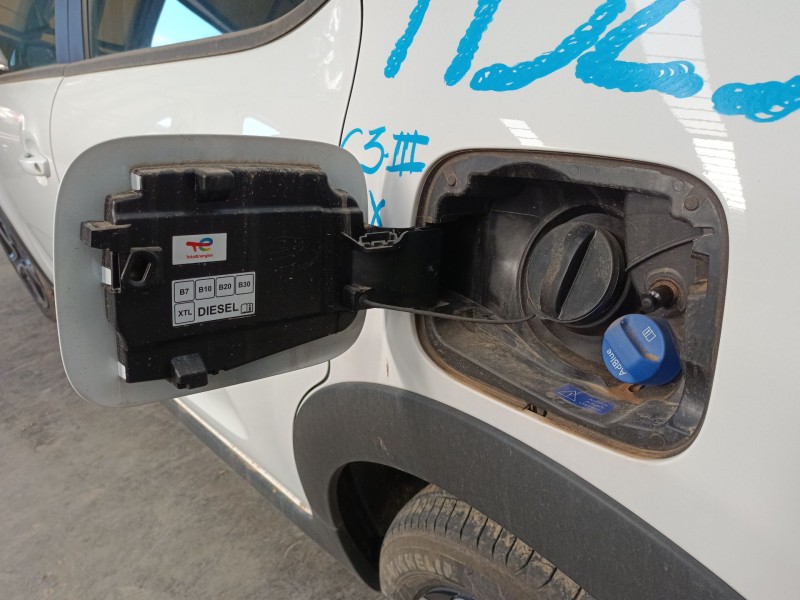 Recambio de tapa exterior combustible para citroën c3 iii (sx) 1.5 bluehdi 100 (sxyhyp, sxyhtu) referencia OEM IAM   
