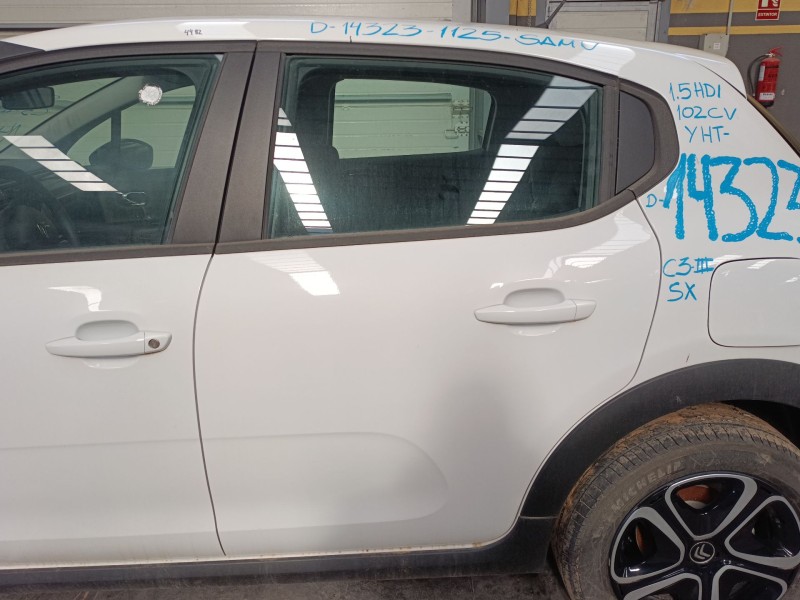 Recambio de puerta trasera izquierda para citroën c3 iii (sx) 1.5 bluehdi 100 (sxyhyp, sxyhtu) referencia OEM IAM   