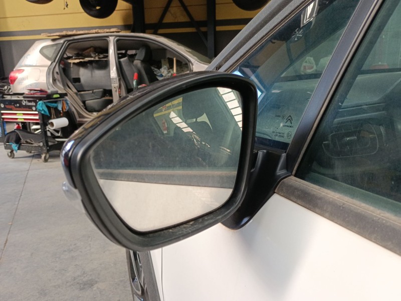 Recambio de retrovisor izquierdo electrico para citroën c3 iii (sx) 1.5 bluehdi 100 (sxyhyp, sxyhtu) referencia OEM IAM   