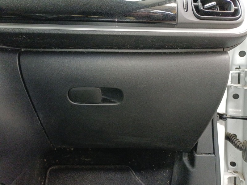 Recambio de guantera para citroën c3 iii (sx) 1.5 bluehdi 100 (sxyhyp, sxyhtu) referencia OEM IAM   