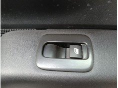 Recambio de mando elevalunas delantero derecho para citroën c3 iii (sx) 1.5 bluehdi 100 (sxyhyp, sxyhtu) referencia OEM IAM   