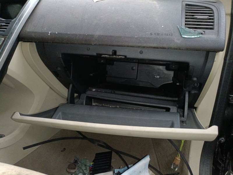 Recambio de guantera para volvo xc60 i suv (156) d5 awd referencia OEM IAM   