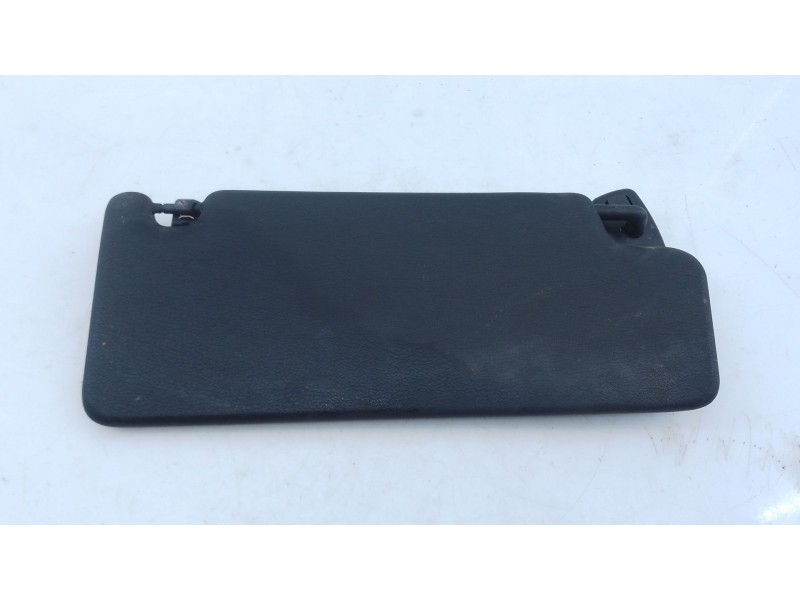 Recambio de parasol izquierdo para bmw 1 (f40) 116 d referencia OEM IAM   