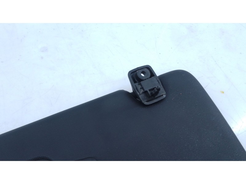 Recambio de parasol izquierdo para kia ceed (cd) 1.4 t-gdi referencia OEM IAM   