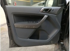 GUARNECIDO PUERTA DELANTERA IZQUIERDA 